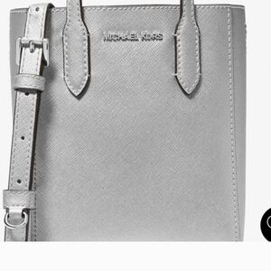Michael Kors Vincent Metallic Silver Saffiano Crossbody Bag With Card Holder